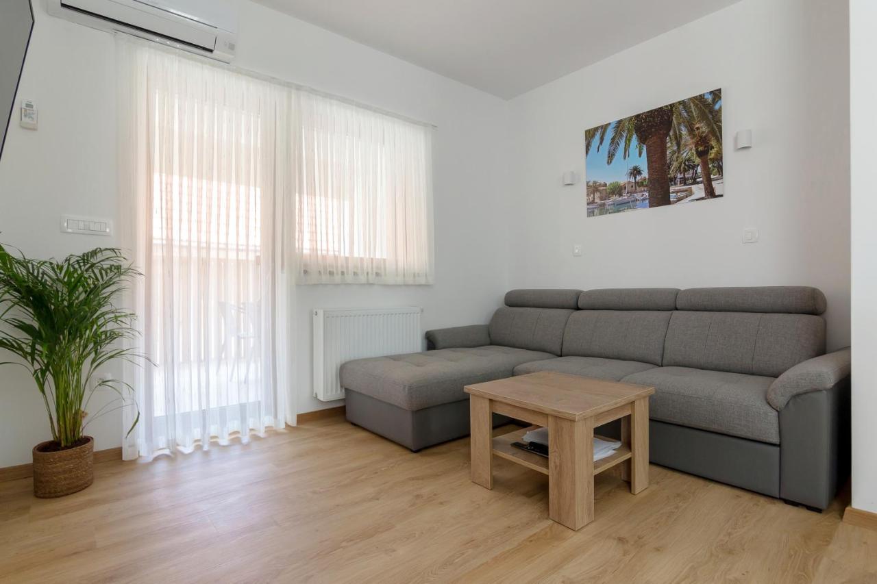 Vila Vita Apartments ครานสกา โกรา ภายนอก รูปภาพ