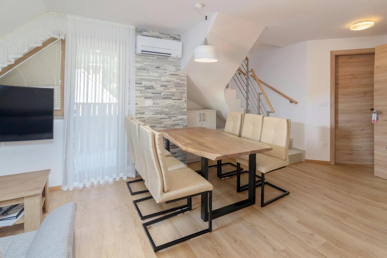 Vila Vita Apartments ครานสกา โกรา ภายนอก รูปภาพ