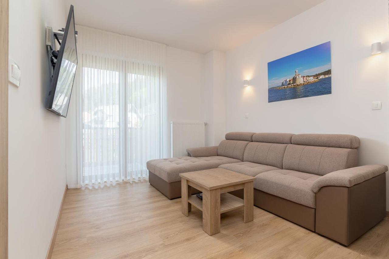 Vila Vita Apartments ครานสกา โกรา ภายนอก รูปภาพ