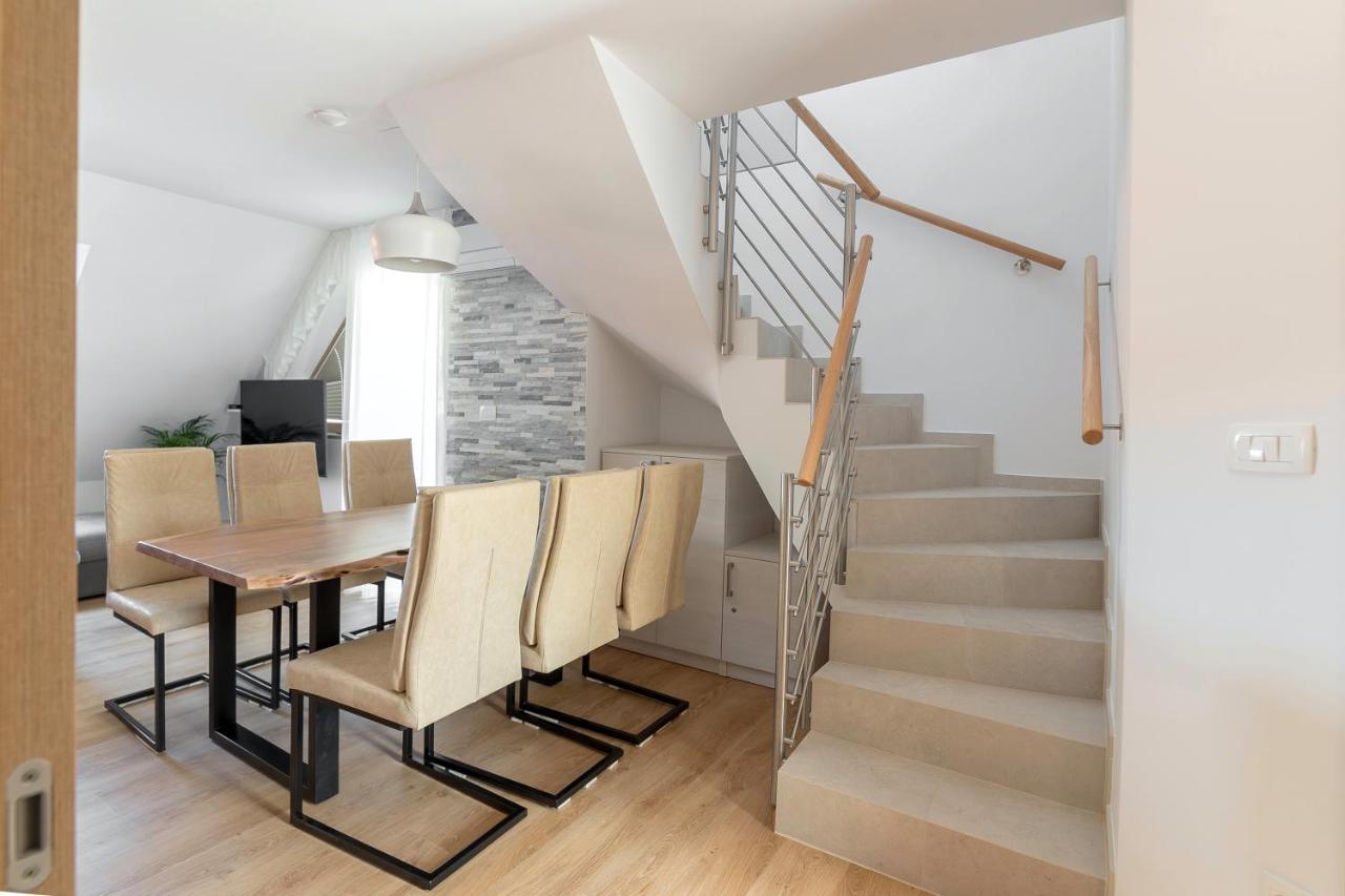 Vila Vita Apartments ครานสกา โกรา ภายนอก รูปภาพ