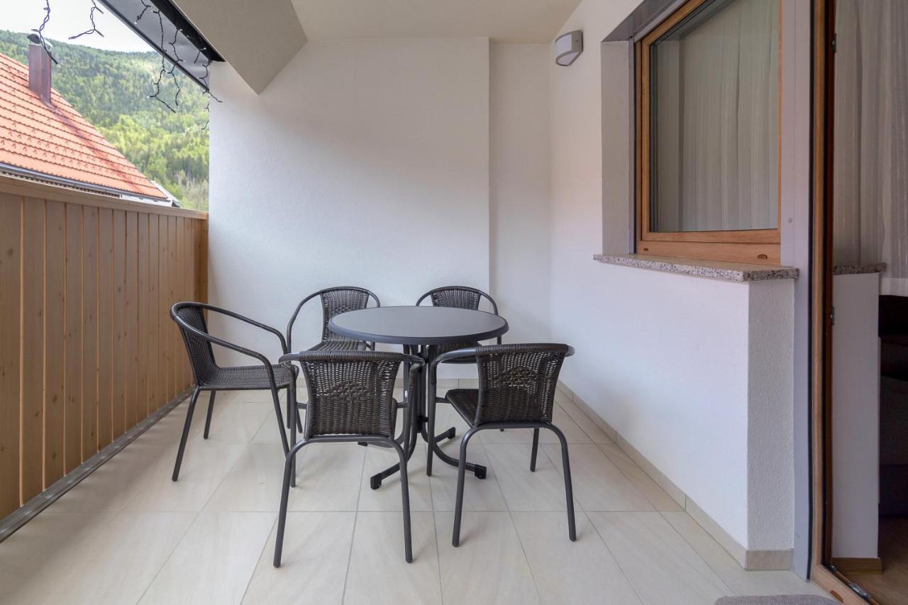 Vila Vita Apartments ครานสกา โกรา ภายนอก รูปภาพ